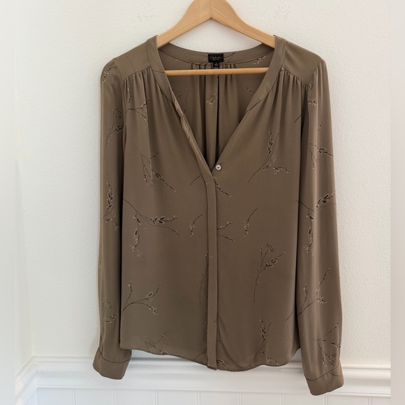 Babaton Tops - T. Babaton 100% Silk Floral Blouse - Size Small, Taupe Long Sleeve Button Front